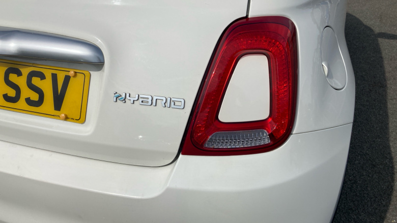 Fiat 500 1.0 Mild Hybrid Launch Edition 3dr Petrol Hatchback